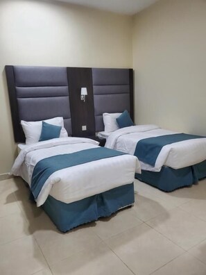 Free minibar, iron/ironing board, free WiFi - Almasa apartments (Salmiya)