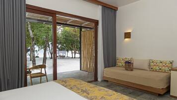 Deluxe Double Room, 1 King Bed, Sea View