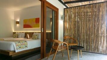 Deluxe Twin Room | Premium bedding, memory foam beds, minibar, individually decorated
