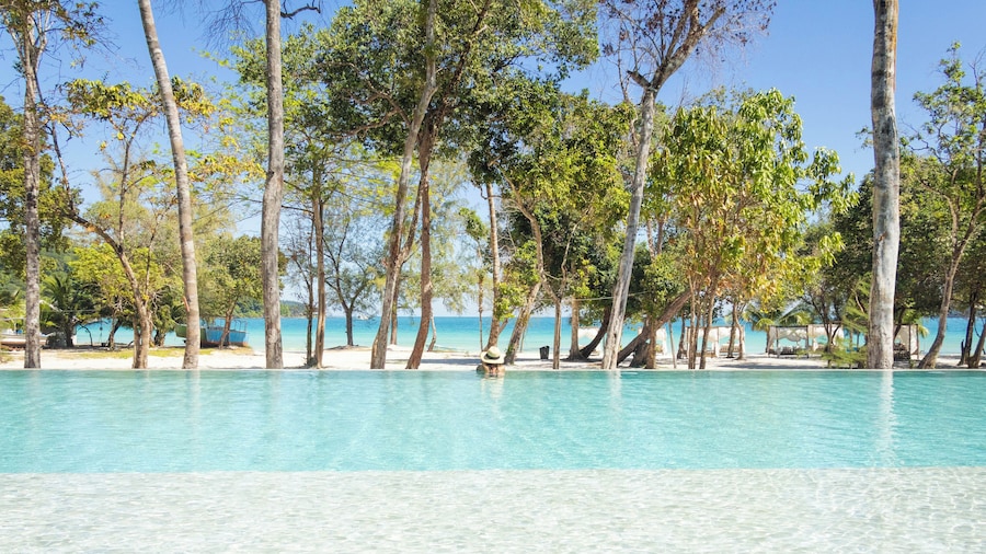 Island Center Point