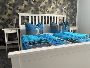 3 Schlafzimmer, kostenloses WLAN, Bettwäsche