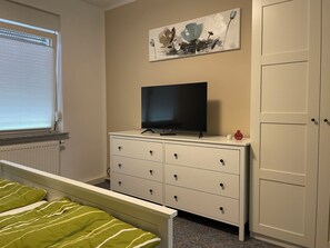 3 Schlafzimmer, kostenloses WLAN, Bettwäsche