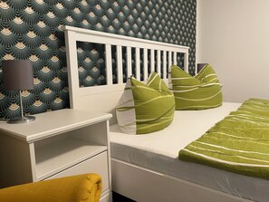 3 bedrooms, free WiFi, bed sheets