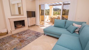TV - Majestic Hills Casares 1.5 (Casares)