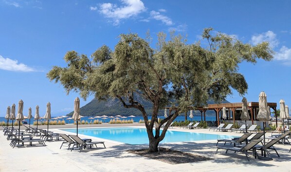 Seasonal outdoor pool