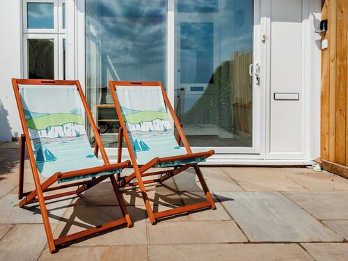 Stunning views of the English Channel and Brighton Marina.