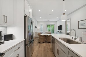 Fridge, microwave, oven, stovetop - Seaside Summer - Sleeps 10 (Santa Rosa Beach)