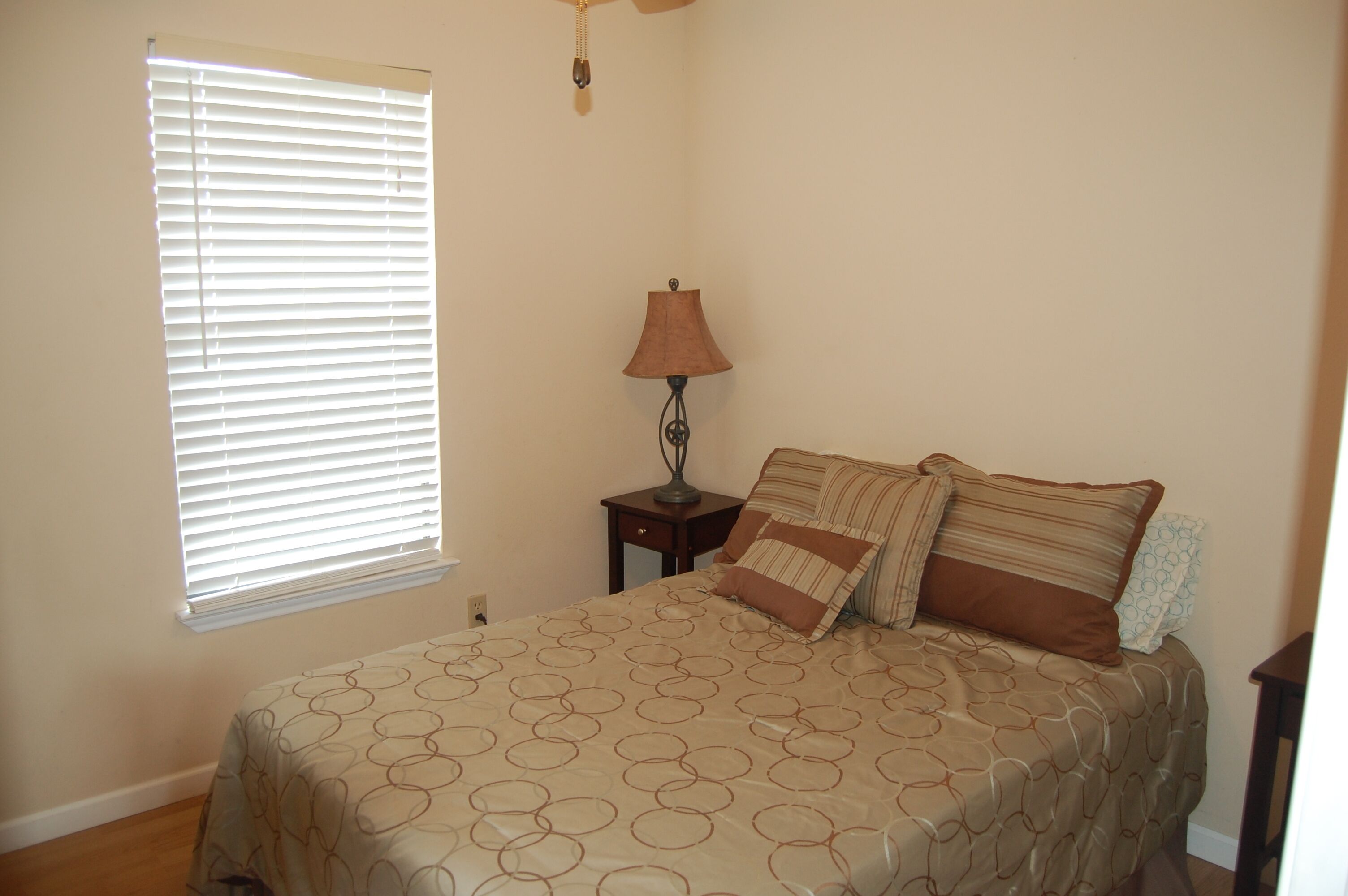 3 chambres, Wi-Fi, literie fournie