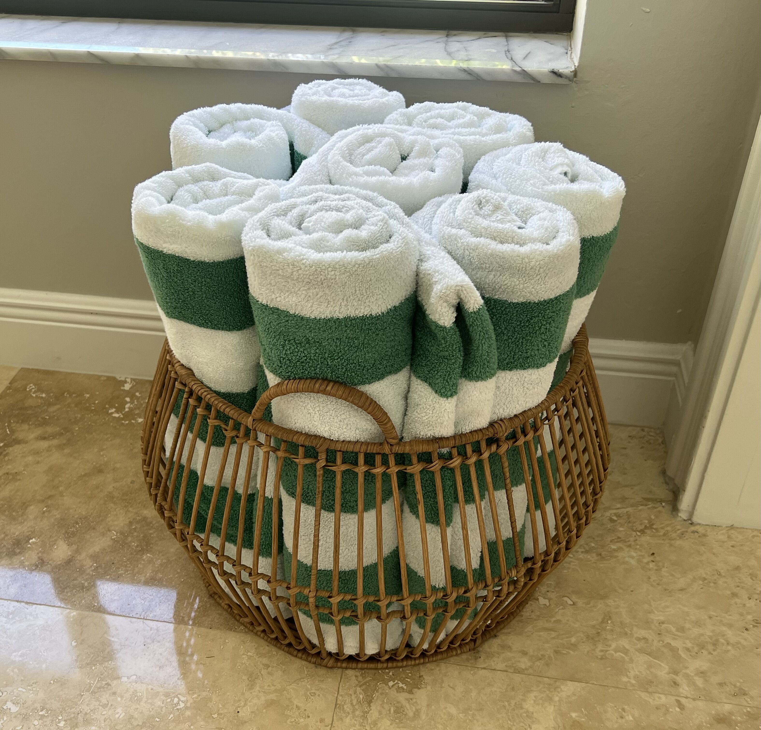 The Palm Retreat - Family Fun - Close to the Beach & Las Olas Downtown!