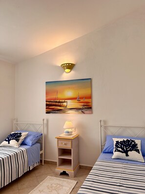 2 bedrooms, in-room safe, iron/ironing board, travel crib - 🏡Accommodation Rental
🏊Private Swimming Pool
🌊Sea view
🪴Private garden (Budoni)