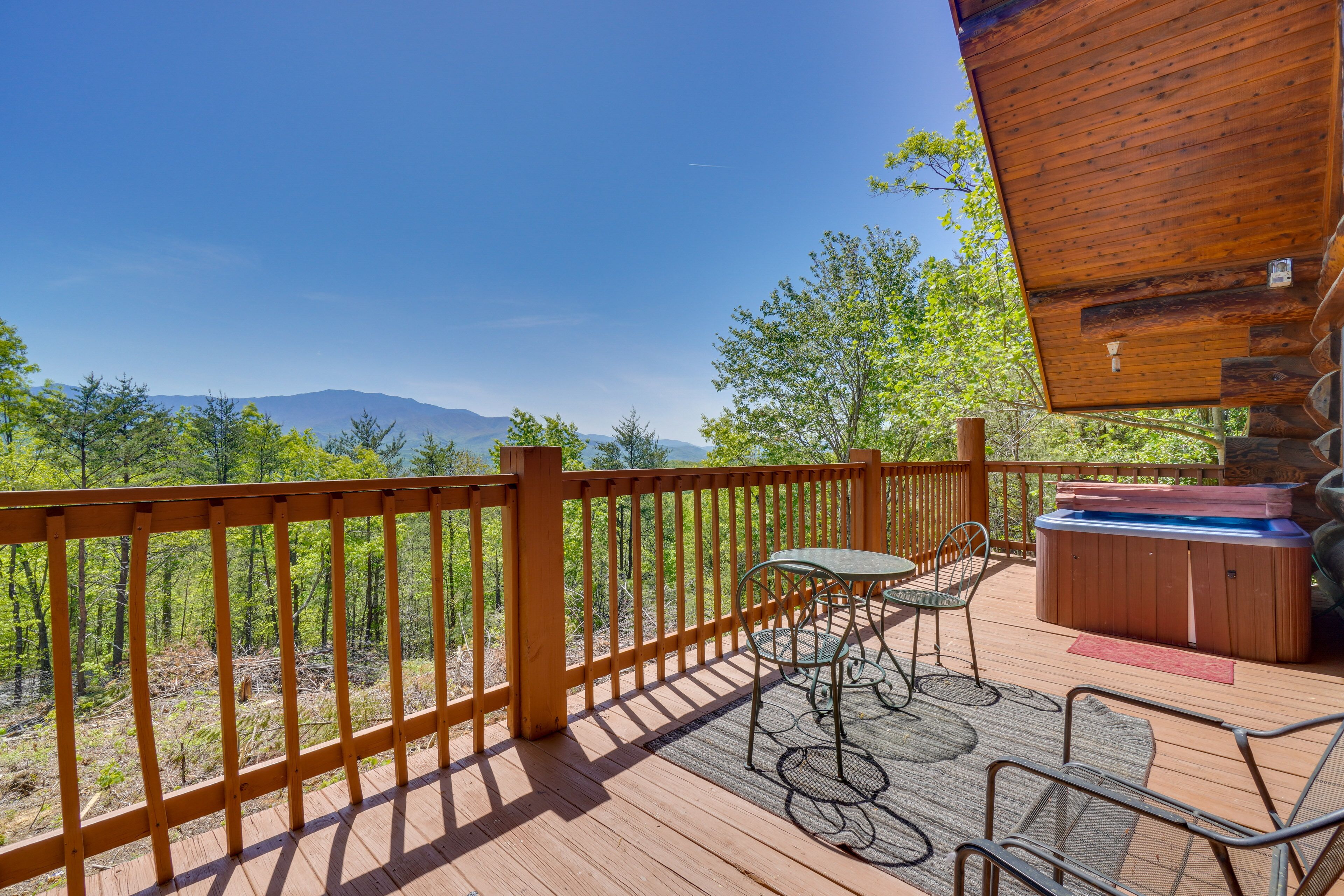 Smoky Mountain Vacation Rental with Hot Tub!
