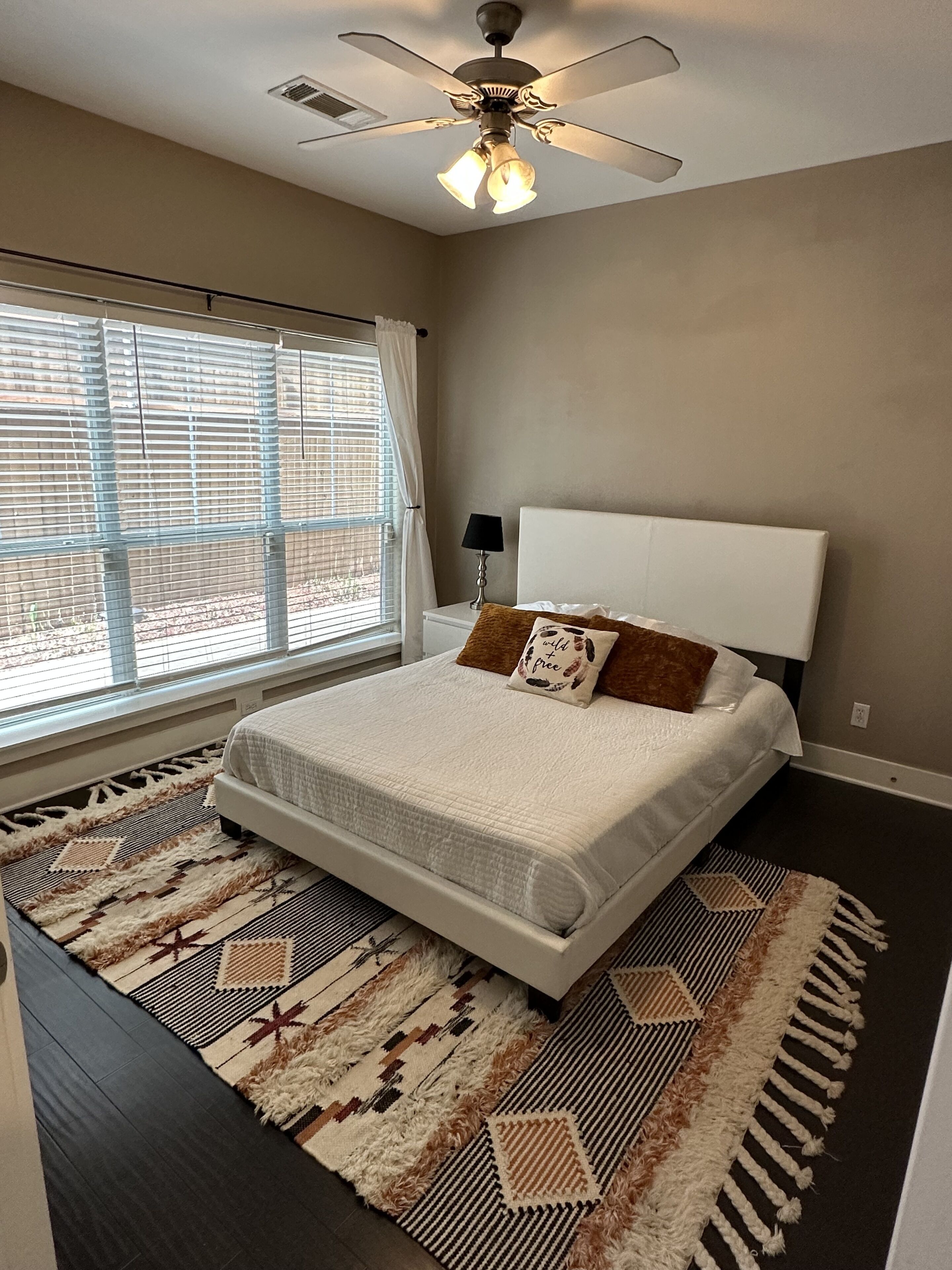 Spacious 3 Story Townhome in Uptown Dallas