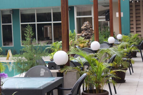 Restaurant - Hotel Belle Vie (Kinshasa)