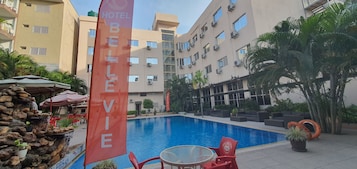 Piscina externa