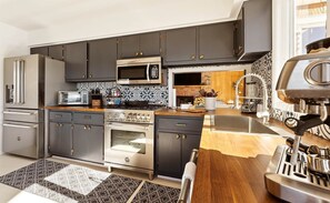 Fridge, microwave, oven, stovetop - Waterfront | Minutes to US Open| Private Water Access (Hampton Bays)