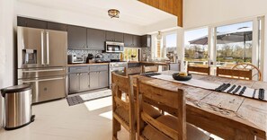 Fridge, microwave, oven, stovetop - Waterfront | Minutes to US Open| Private Water Access (Hampton Bays)