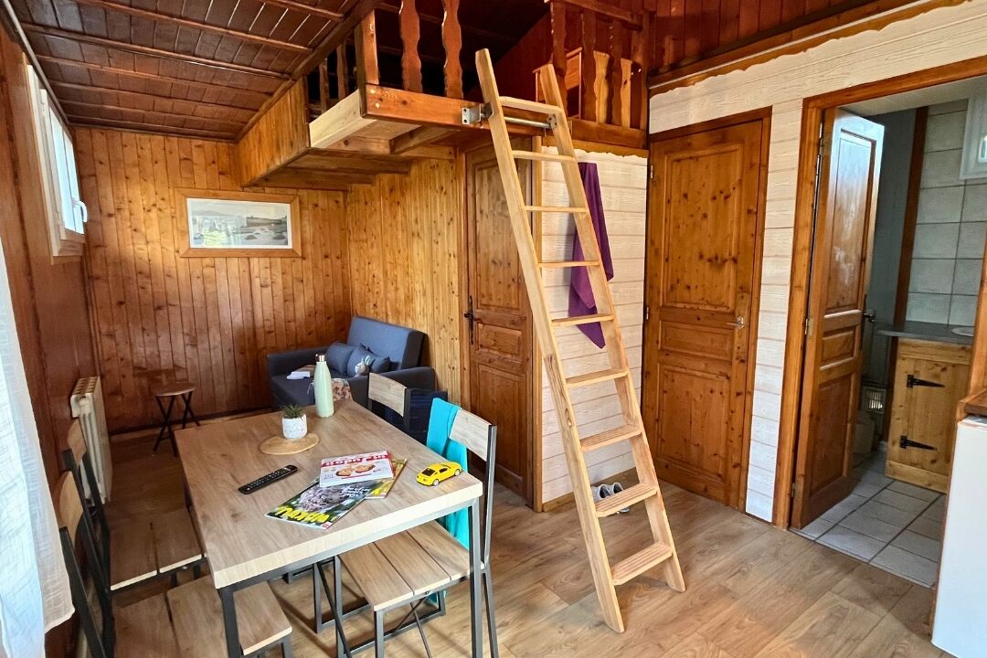 Comfort Chalet | Individually furnished, free WiFi