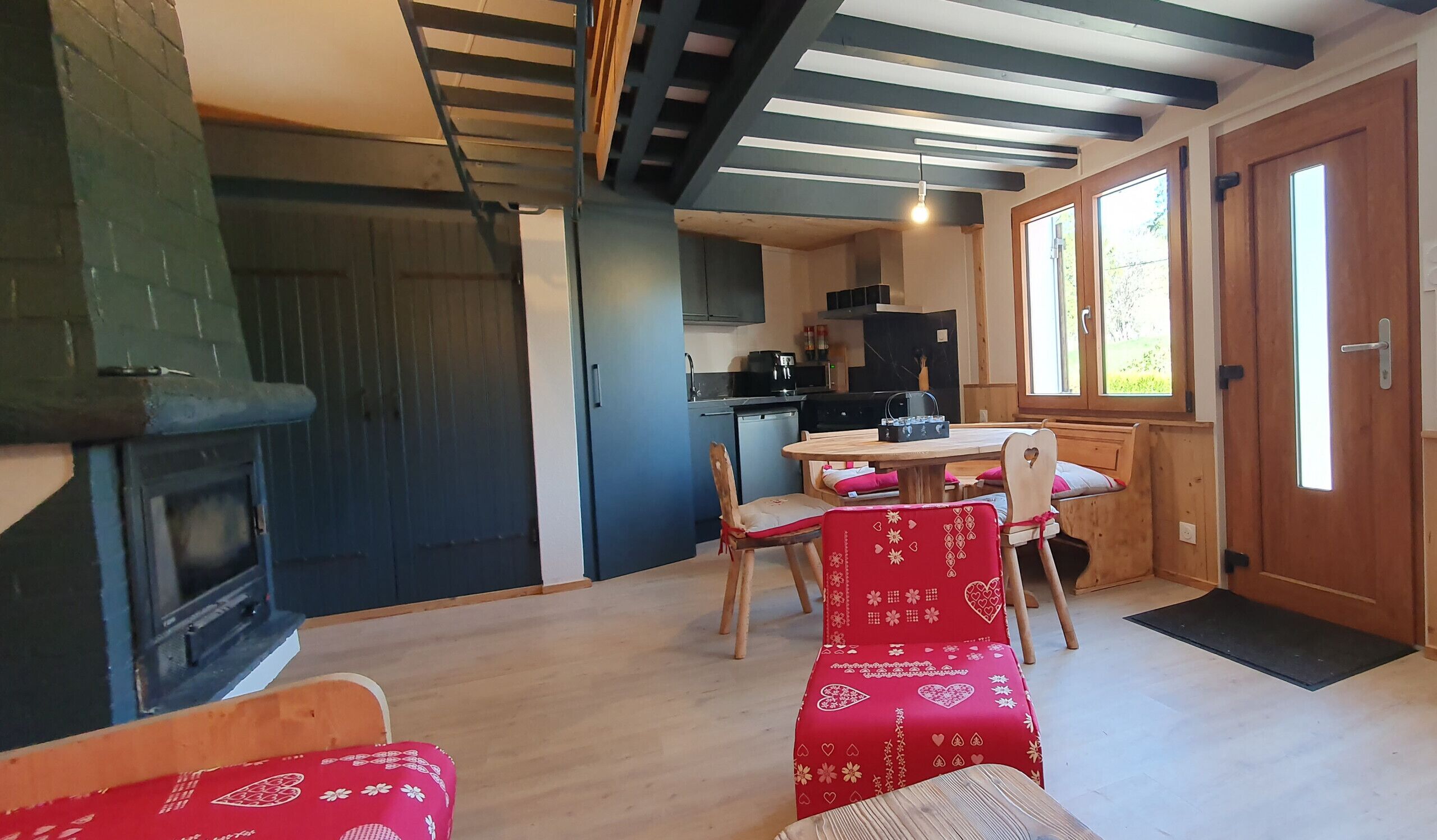 Pagotin 7 Personnes à Métabief