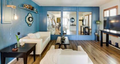 Walkable Dallas Vacation Rental w/ Community Pool!