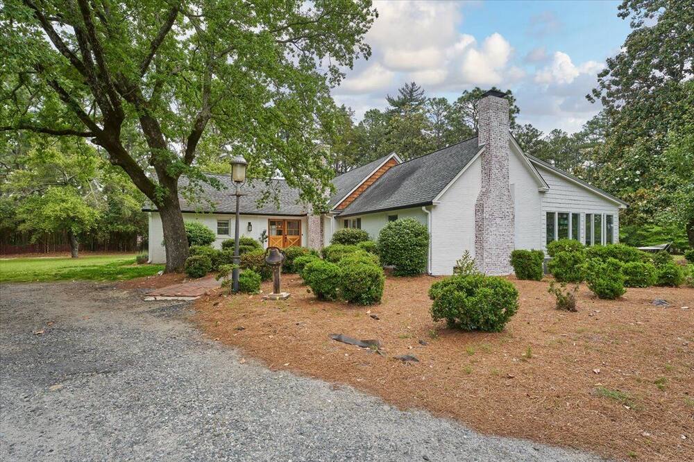 Cloverfield Villa! Ask about discounts before you book!