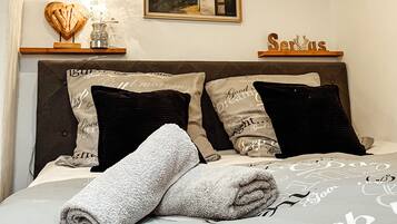 1 Schlafzimmer, Reisekinderbett, kostenloses WLAN, BettwÀsche