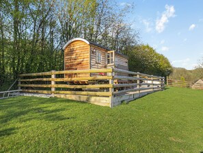 Exterior - 1 bedroom accommodation in Llansilin, near Oswestry (Llansilin, near Oswestry)