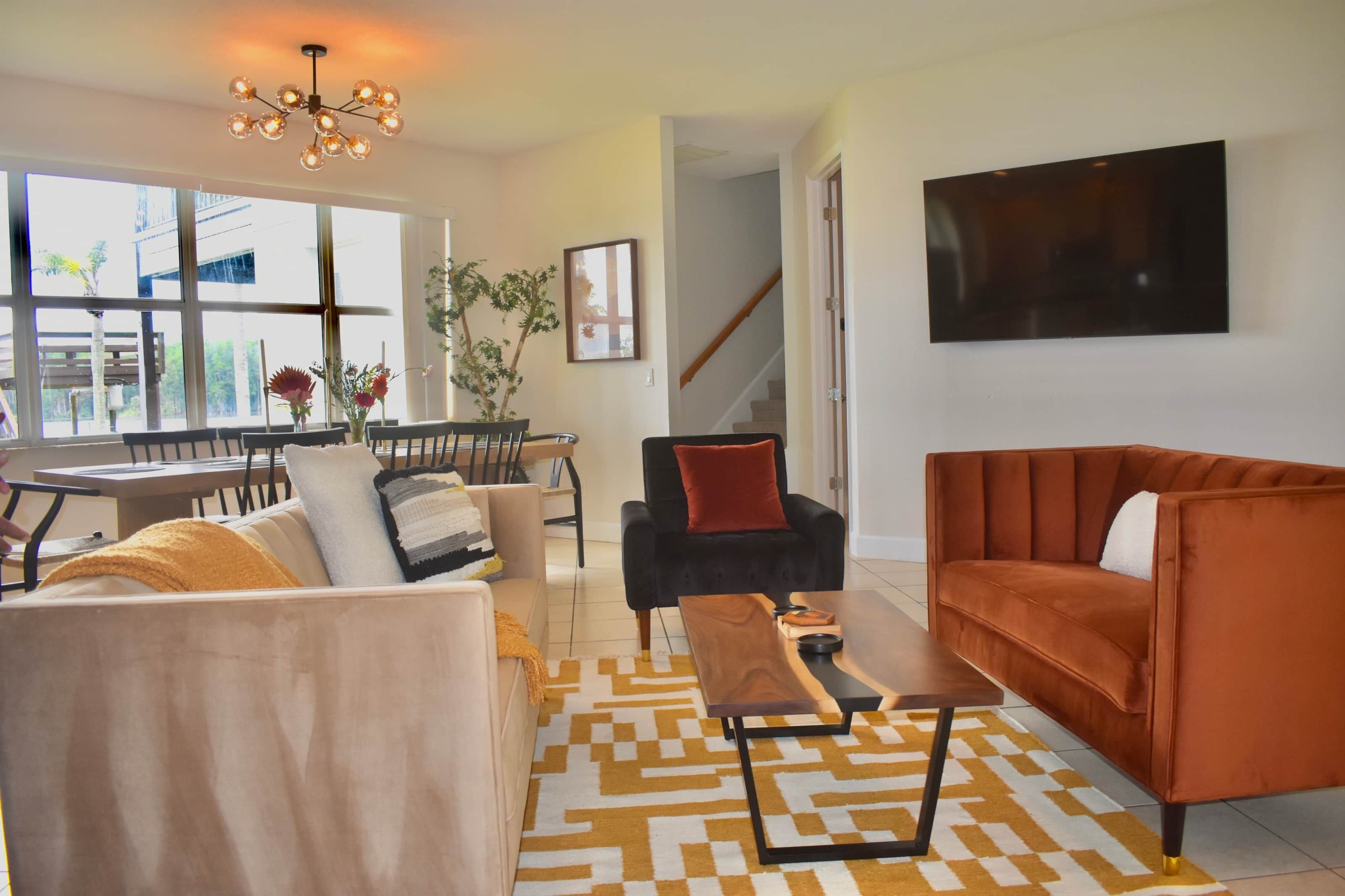 "La Casa Del Lago" Lakefront Oasis w/ Jet Ski rental Avl!