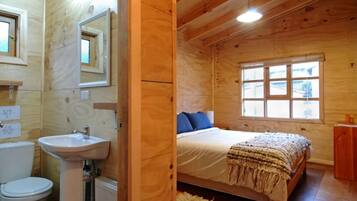 Chambre Double | Wi-Fi gratuit, draps fournis