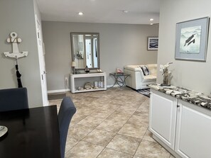 Interior - Steps from the beach on Longboat Key (Longboat Key)