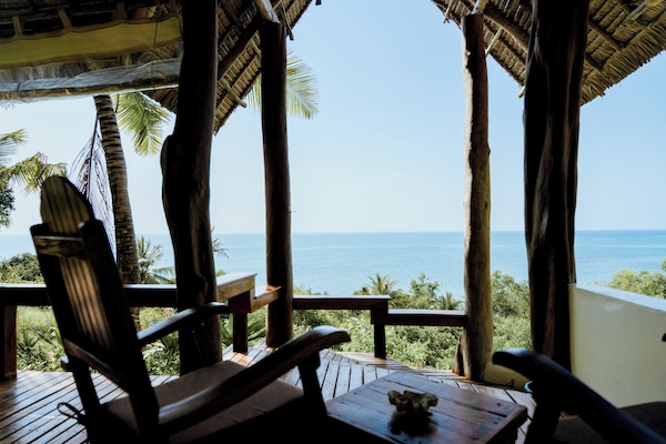 Tatu - Luxury Double or Twin Room, Terrace, Ocean Views | Premium bedding, down comforters, in-room safe, desk