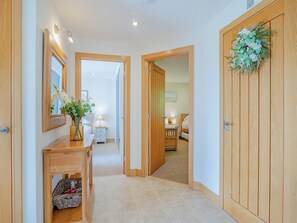 2 soverom, wi-fi (inkludert) og sengetøy