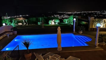 Piscina externa, piscina aquecida