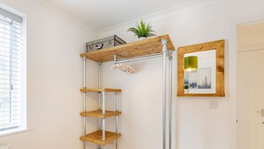 3 bedrooms, free WiFi, bed sheets - 3 bedroom accommodation in Upper Soudley (Upper Soudley)