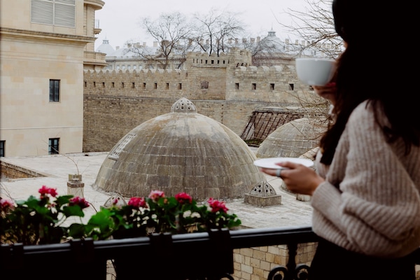 Premium bedding, in-room safe, individually furnished, soundproofing
