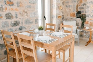 Dining - Dioni Villa1 With Private Pool - Amazing sea View - Traditional Stone Villa (Agios Nikolaos)