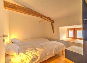 4 slaapkamers, een strijkplank/strijkijzer, gratis wifi, rolstoeltoegang
