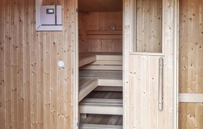 Sauna - Pet friendly home in Warthe with sauna (Warthe)