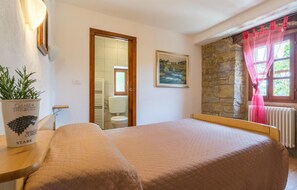 5 Schlafzimmer, kostenloses WLAN, Bettwäsche