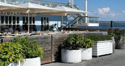 2 bedroom awesome apartment in Fornebu