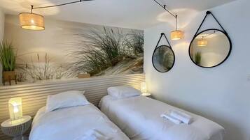 3 bedrooms, WiFi, bed sheets