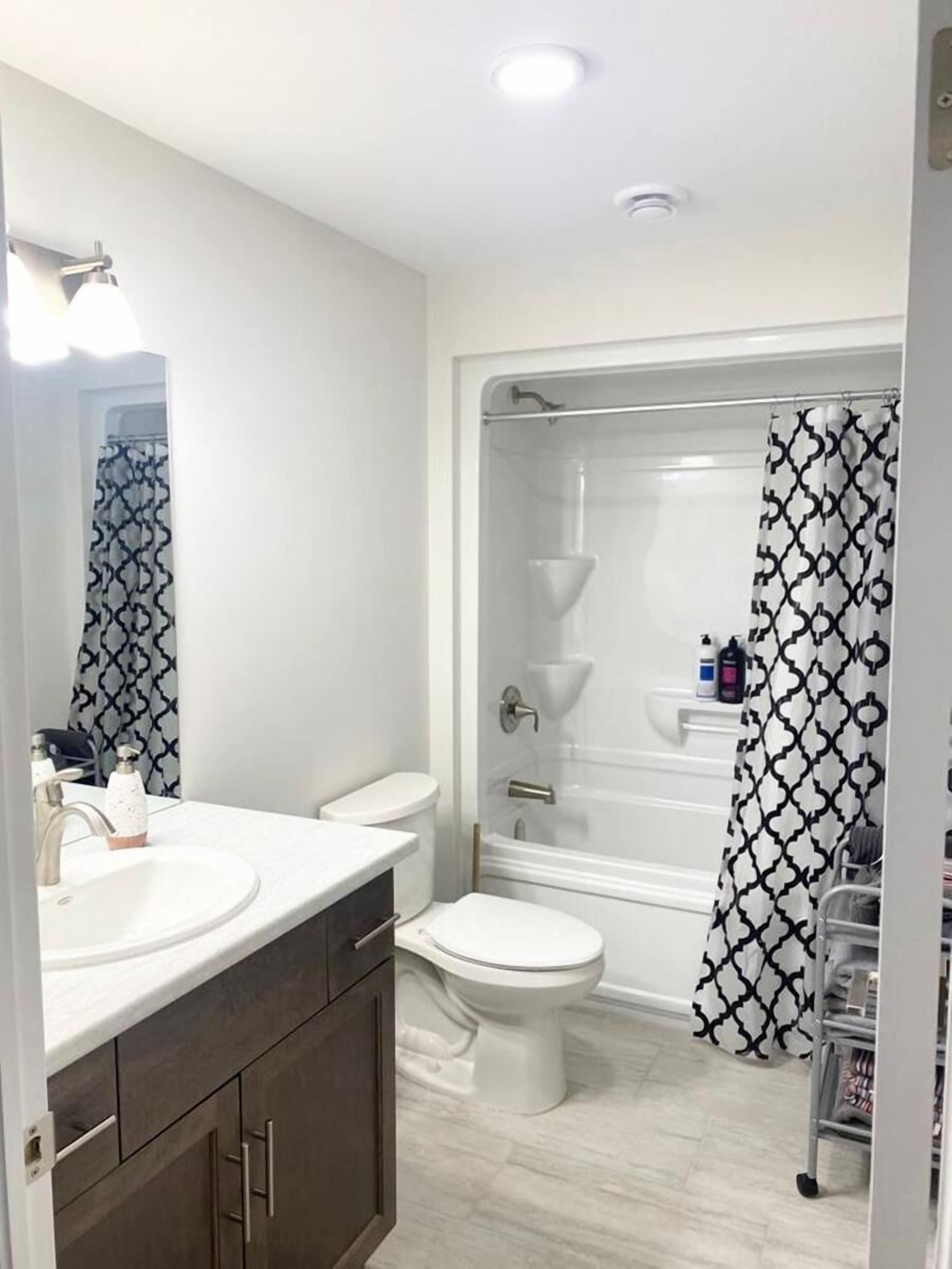 GLOBALSTAY. New 4Bd Basement in Port Elgin. Close to the Beach