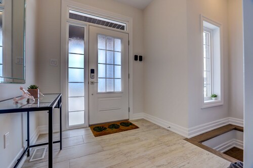 GLOBALSTAY. New 3 Bd House in Port Elgin. Close to the Beach.
