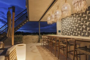 Bar (on property) - Luxury Condos Tulum - Private Cenote (Tulum)