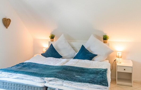 2 bedrooms, free WiFi
