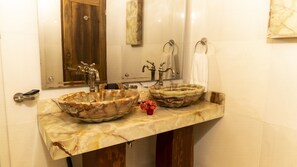 Familienzimmer | Badezimmer