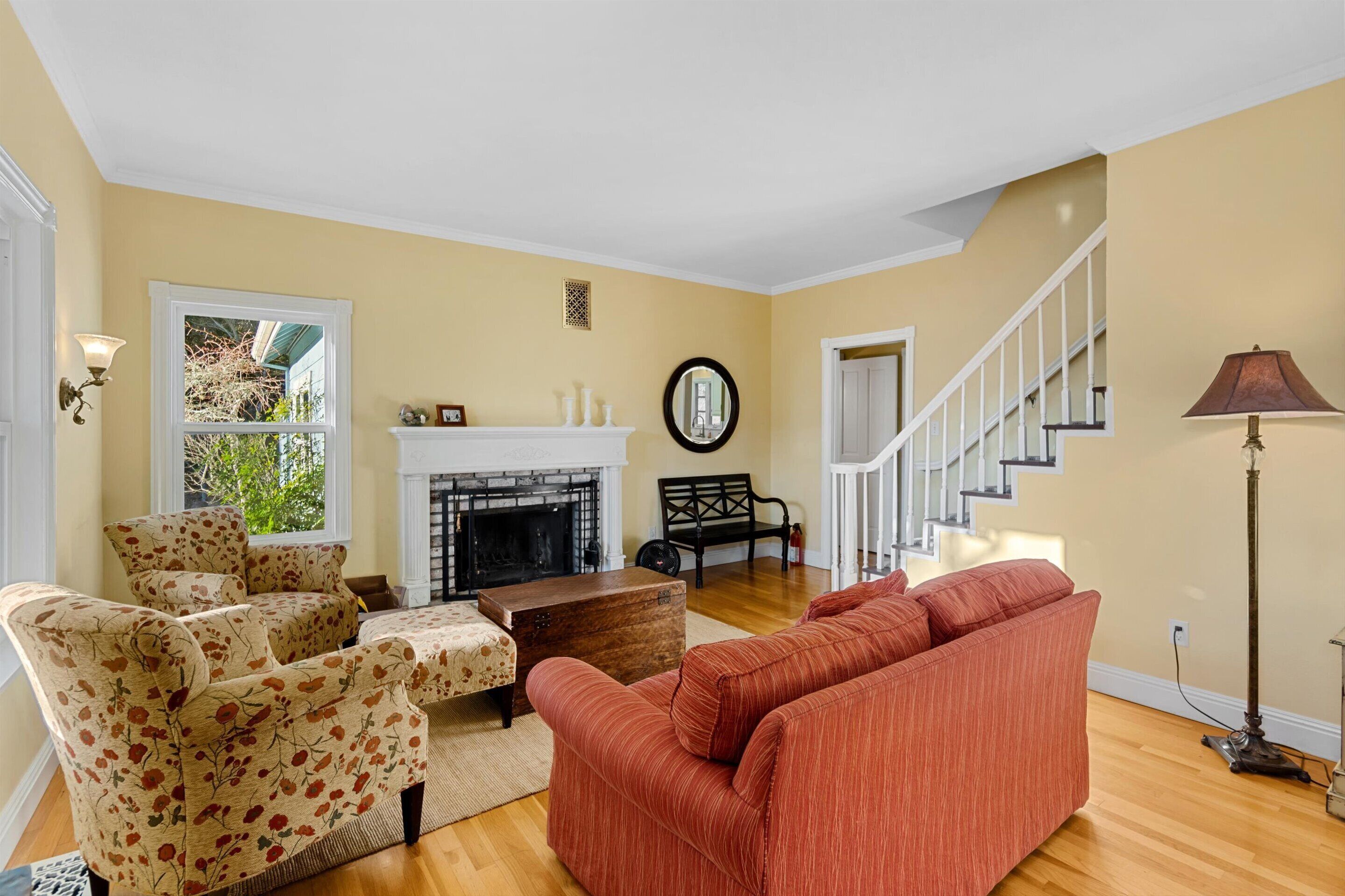 Healdsburg, sleeps 10, pool, hot tub, gardens, BBQ, Vineyard Views