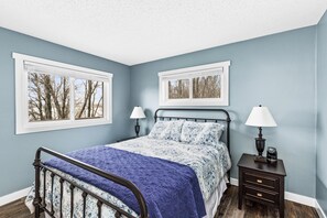 2 bedrooms, free WiFi, bed sheets