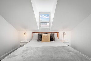 3 bedrooms, iron/ironing board, WiFi, bed sheets - Brisbane Terrace - Hobart Inner City - Free Parking - Free WIFI (Hobart)