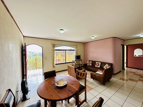 University of Costa Rica-2 bedrooms-Family