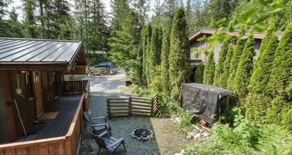 Charming retreat with Rocky Knoll View